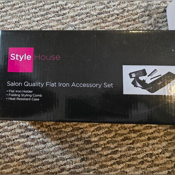 L'ange Heated Round Brush Set - Pink and Black - Picture 2 of 4